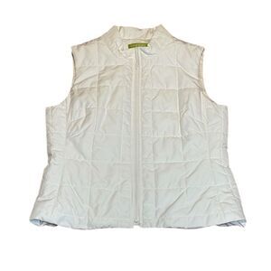 Ingrid Olsen Winter White Quilted Vest, Soft, sleeveless jacket, petite medium